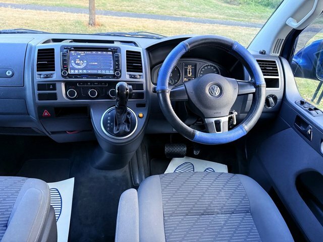 Volkswagen Caravelle Mpv Silver #10