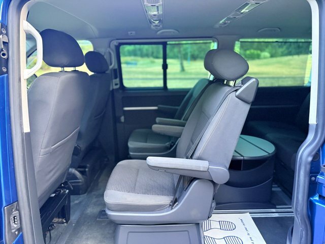 Volkswagen Caravelle Mpv Silver #24