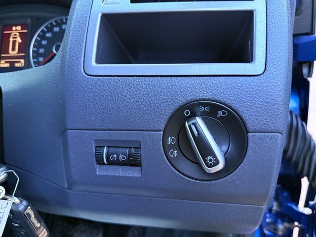 Volkswagen Caravelle Mpv Silver #41