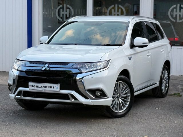 Mitsubishi Outlander Hybrid #24
