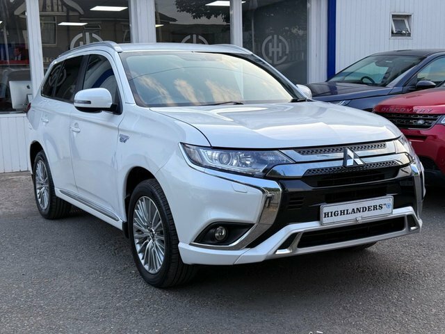 Mitsubishi Outlander Hybrid #12