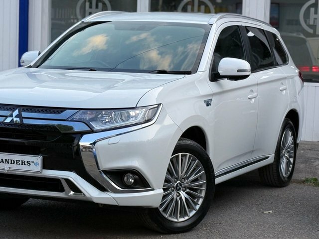 Mitsubishi Outlander Hybrid #43