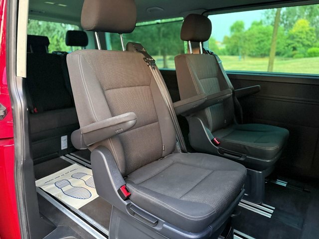 Volkswagen Caravelle 2.0 Bitdi Bluemotion Tech Executive Dsg 4Motion Eu Grey #18