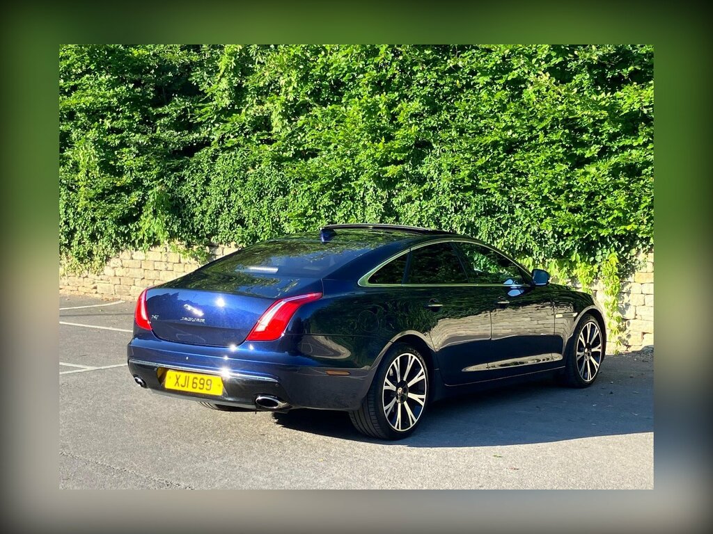 Jaguar XJ  Silver #12