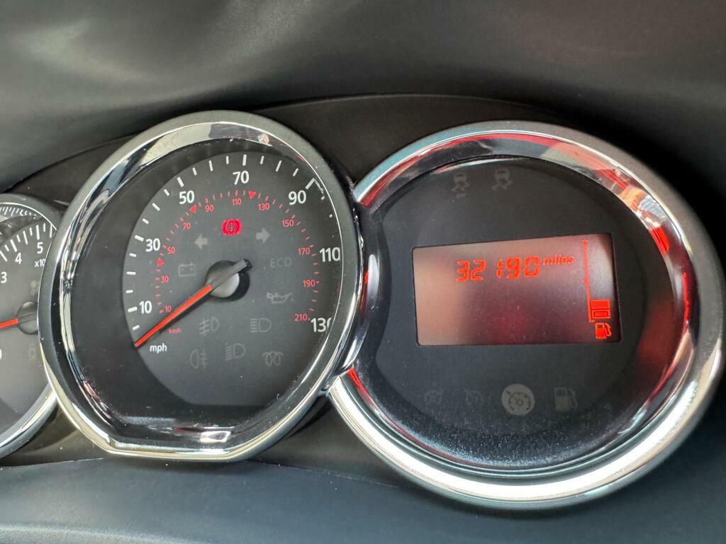 Dacia Sandero Access White #19