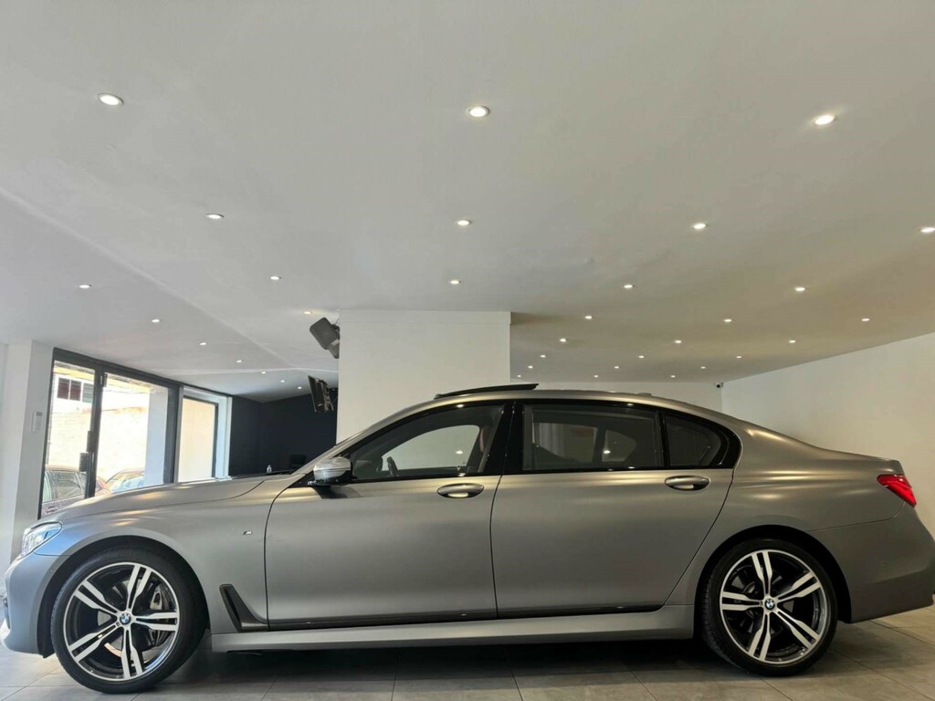 BMW 7 Series M Sport Euro 6 Ss YK18JEJ Grey #4