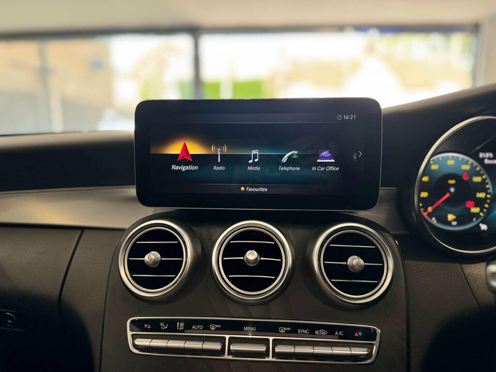 Mercedes-Benz C Class Se Black #15