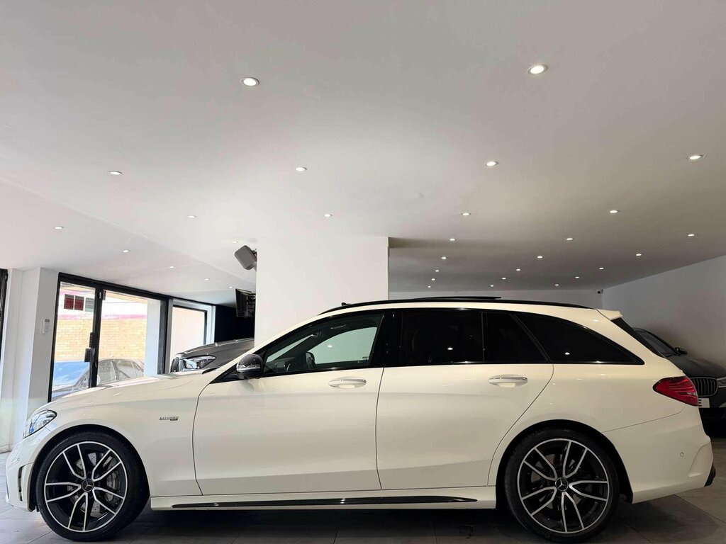 Mercedes-Benz C Class 3.0 C43 V6 Amg Edition Premium Plus Estate P White #5