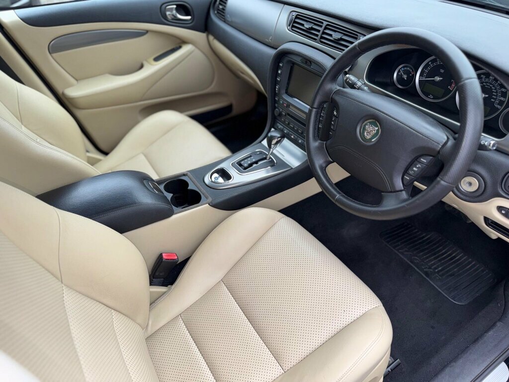 Jaguar S-Type 3.0 V6 Sport Black #2