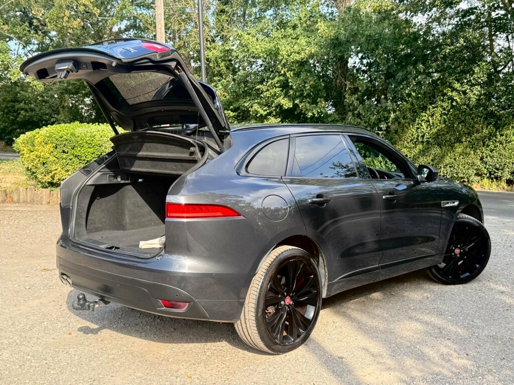 Jaguar F-Pace 2.0 D180 R-sport Awd Euro 6 Ss Grey #3