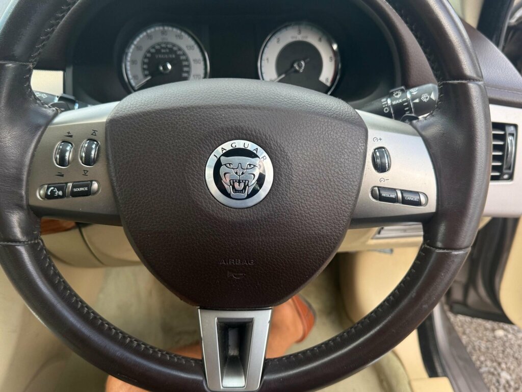 Jaguar XF Grey #36