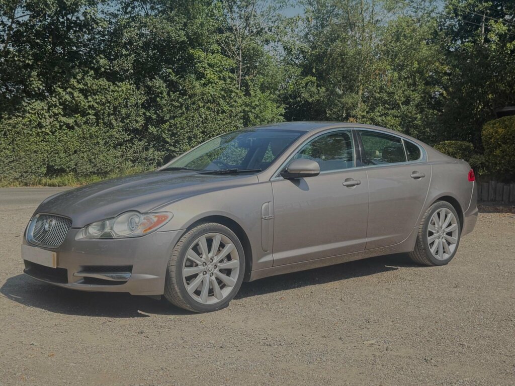 Jaguar XF Grey #19