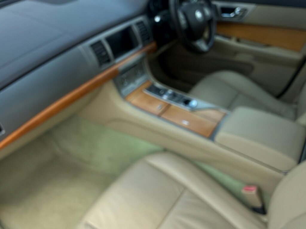 Jaguar XF Grey #65
