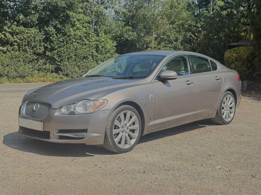 Jaguar XF Grey #20