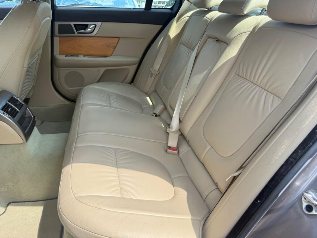 Jaguar XF Grey #62
