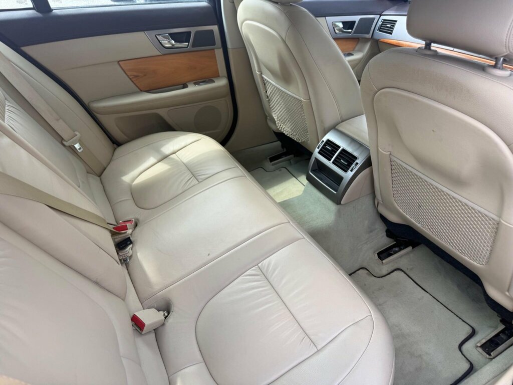 Jaguar XF Grey #52