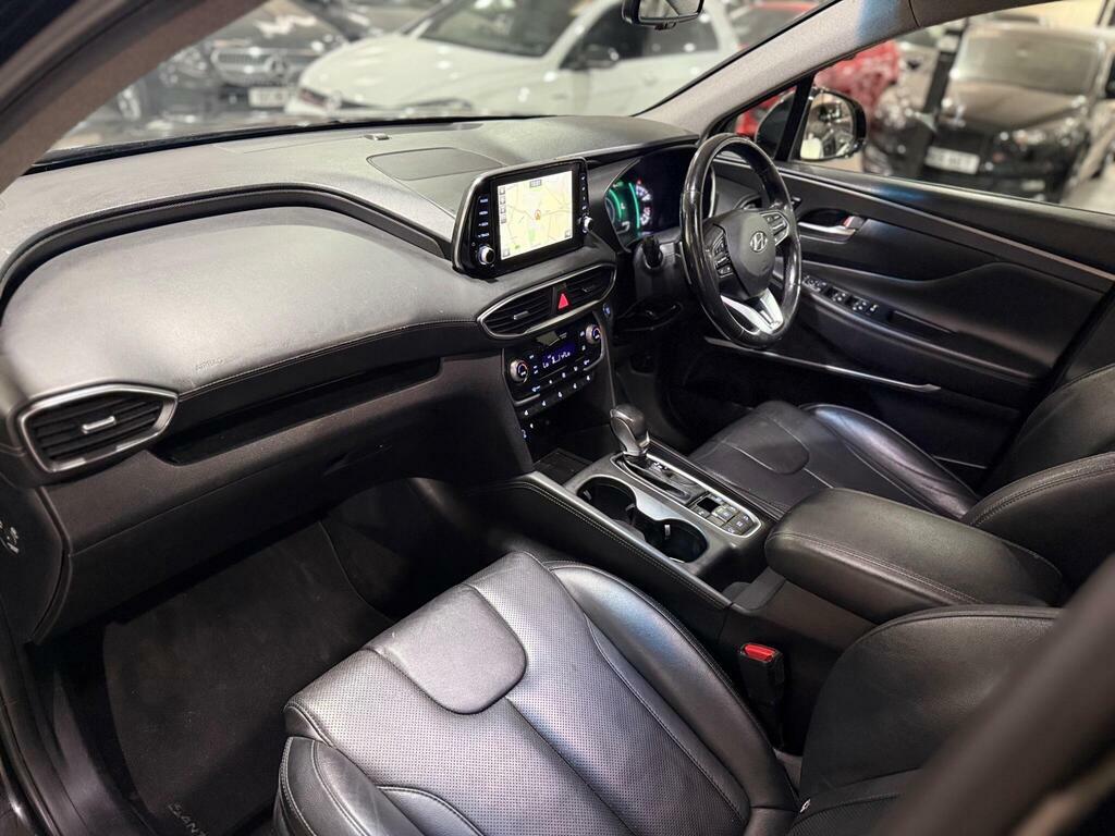Hyundai Santa Fe Suv White #10