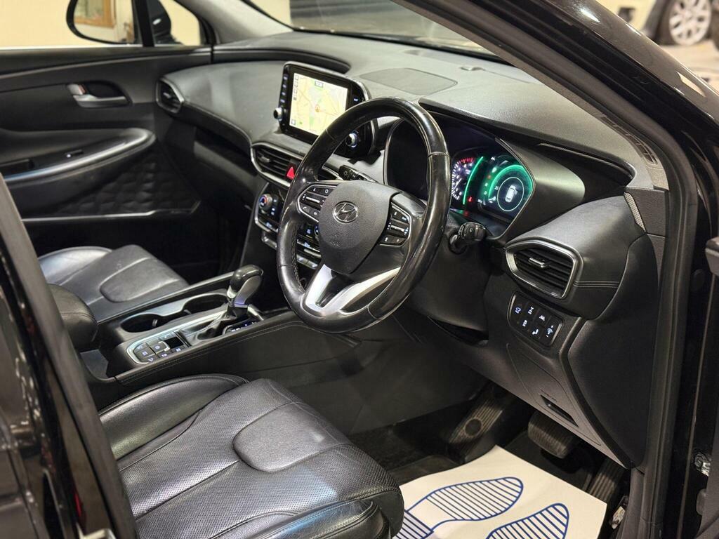 Hyundai Santa Fe Suv White #9