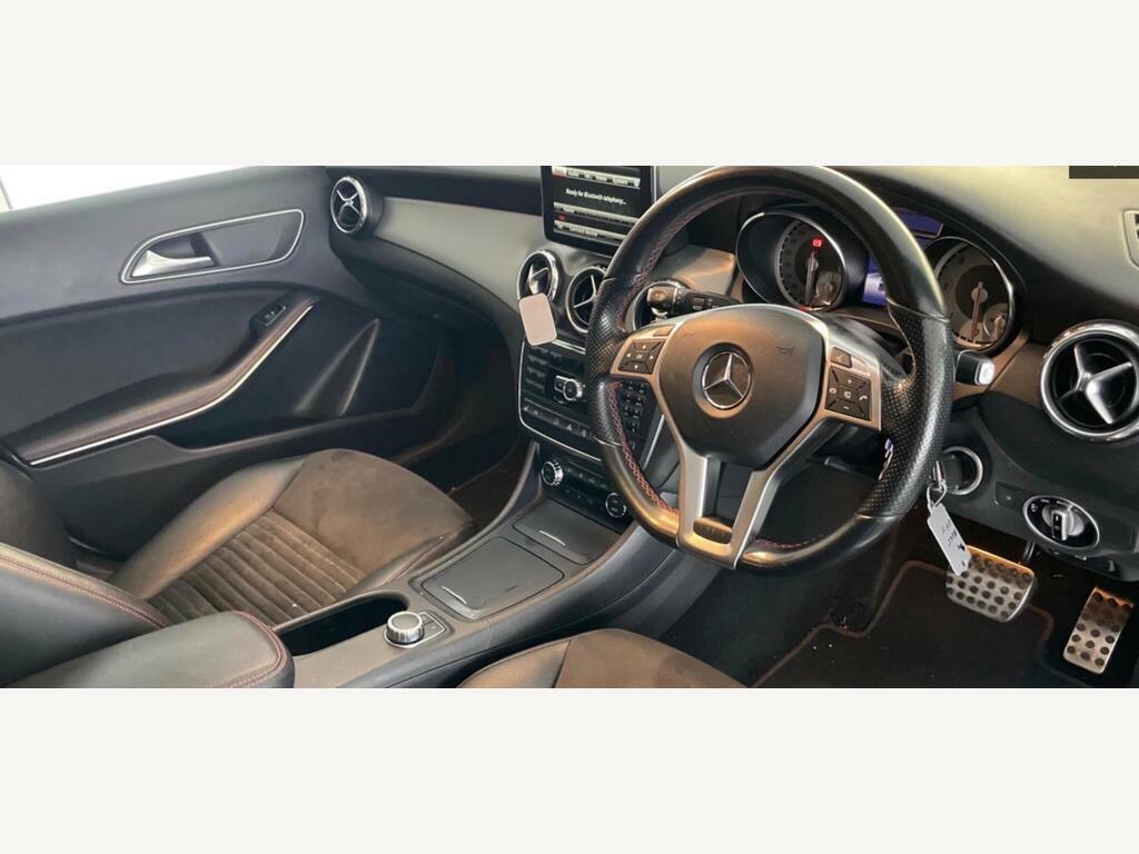 Mercedes-Benz GLA Class 2.1 Gla220 Cdi Amg Line 7G-dct 4Matic Euro 6 Ss Black #2