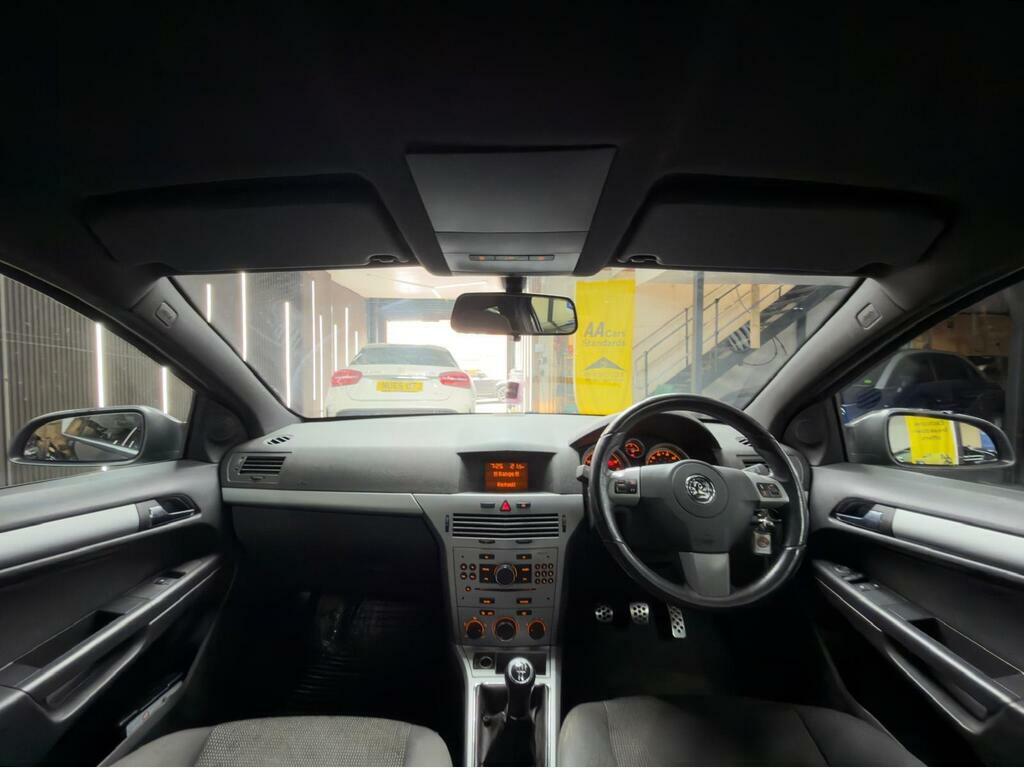 Vauxhall Astra 1.6I 16V Club Estate  #13