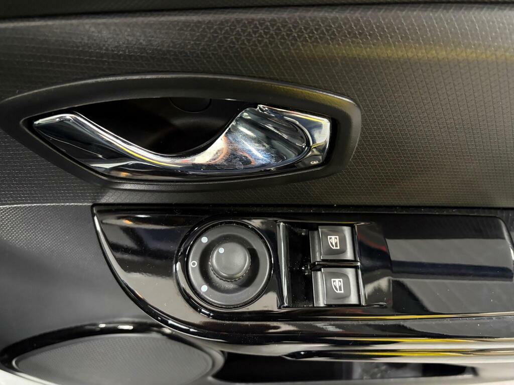 Renault Clio Dynamique S Medianav Energy Tce Ss Used Cars Black #21