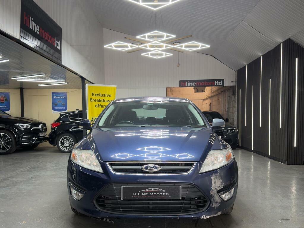 Ford Mondeo Hatchback Silver #2