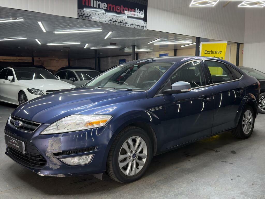 Ford Mondeo Hatchback Silver #3
