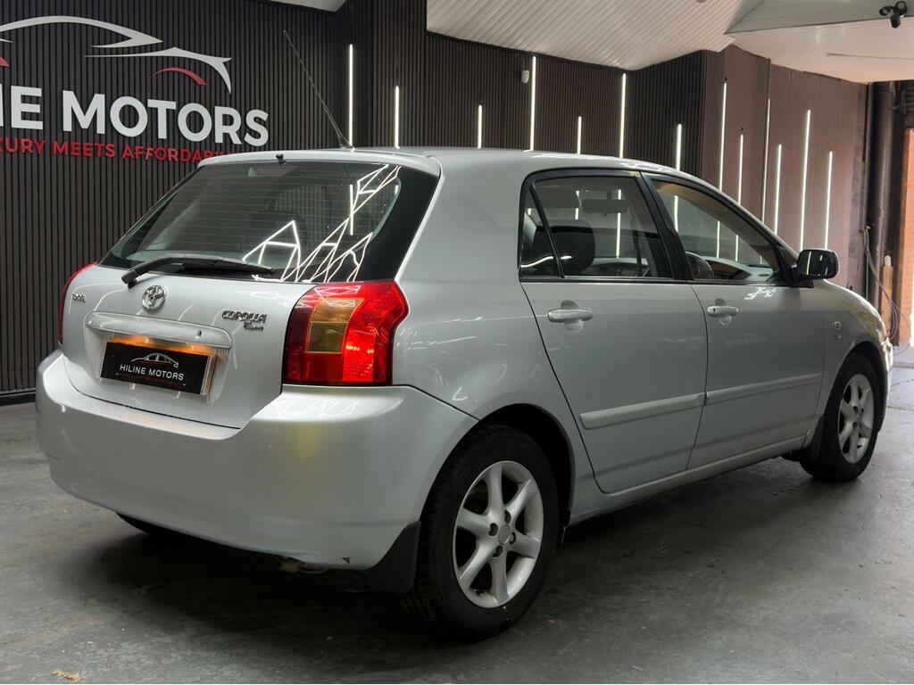 Toyota Corolla 1.6 Vvt-i T Spirit Silver #6