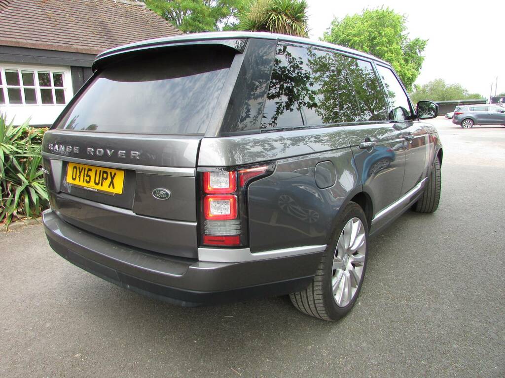 Land Rover Range Rover 3.0 Tdv6 Vogue Grey #4