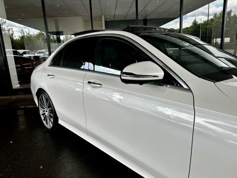 Mercedes-Benz E Class 3.0 E350d V6 RX66YCK White #4