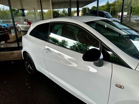 Seat Ibiza 1.4 Tsi Cupra YN15VUU White #5