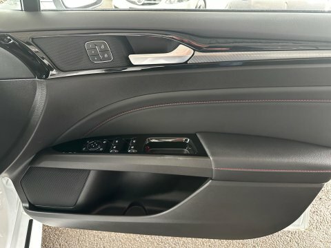 Ford Mondeo Titanium Edition 1.5 165Ps Blue #30