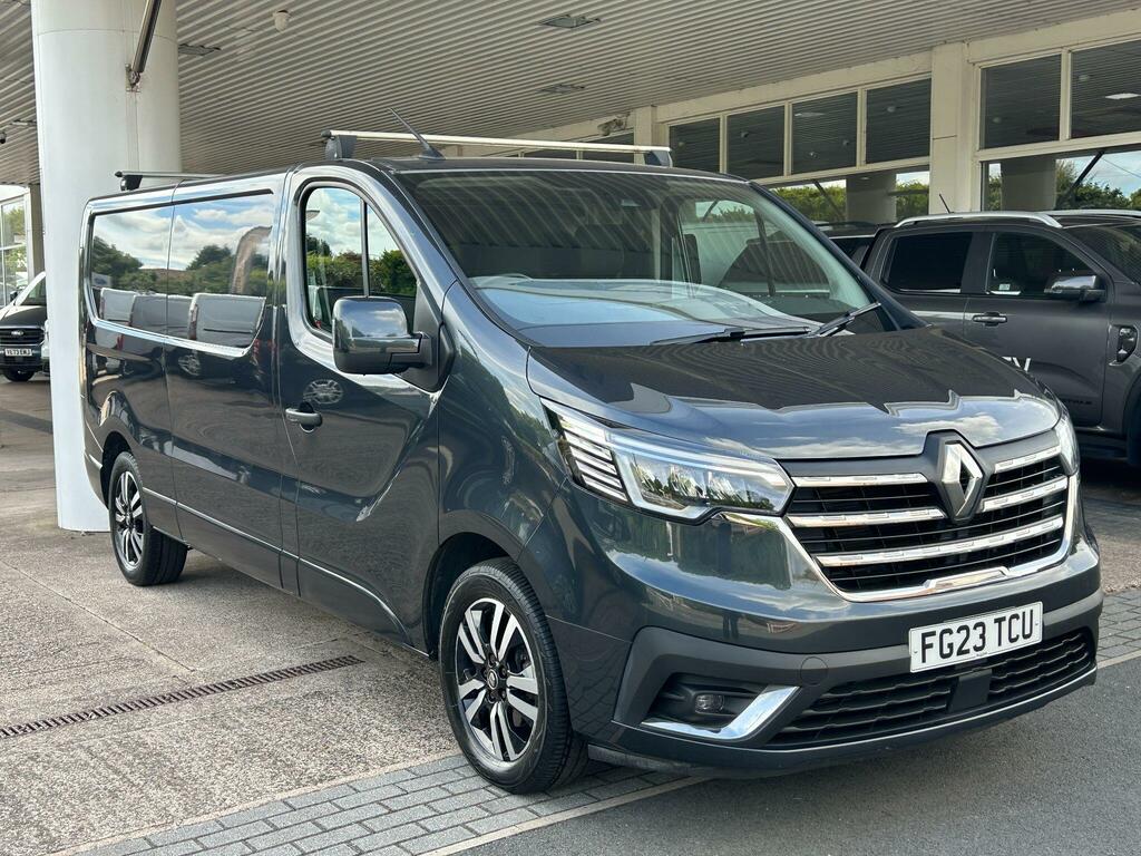 Renault Trafic 2.0 Dci Blue Ll30 Sport L2 H1 Euro 6 Ss Grey