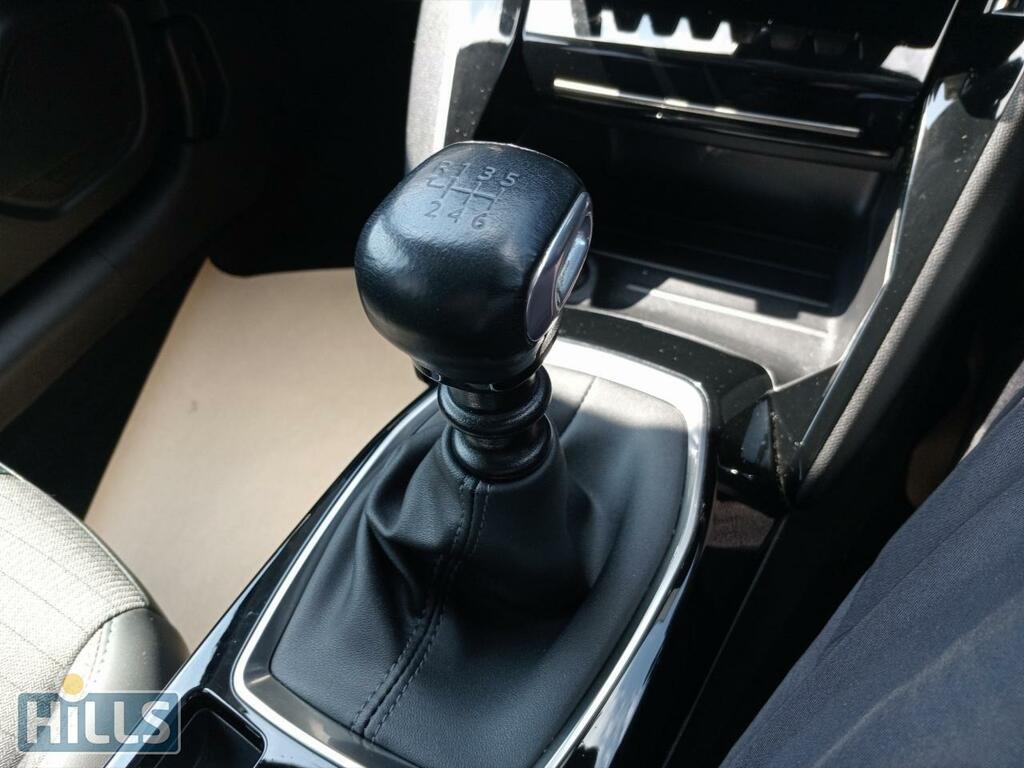 Peugeot 208 1.2 Puretech Allure Hatchback Eu Black #9