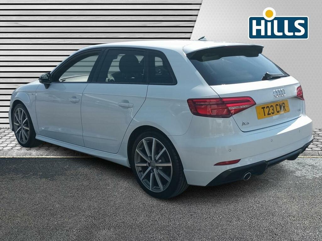 Audi A3 1.6 Tdi Black Edition Sportback Euro 6 Ss CA18OUL White #2