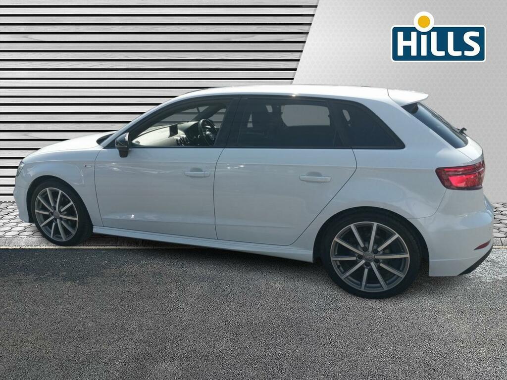 Audi A3 1.6 Tdi Black Edition Sportback Euro 6 Ss CA18OUL White #5
