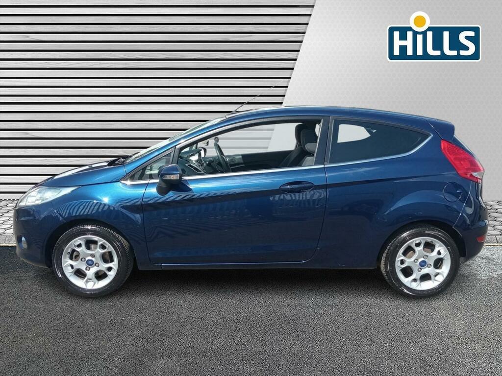 Ford Fiesta Hatchback Black #3