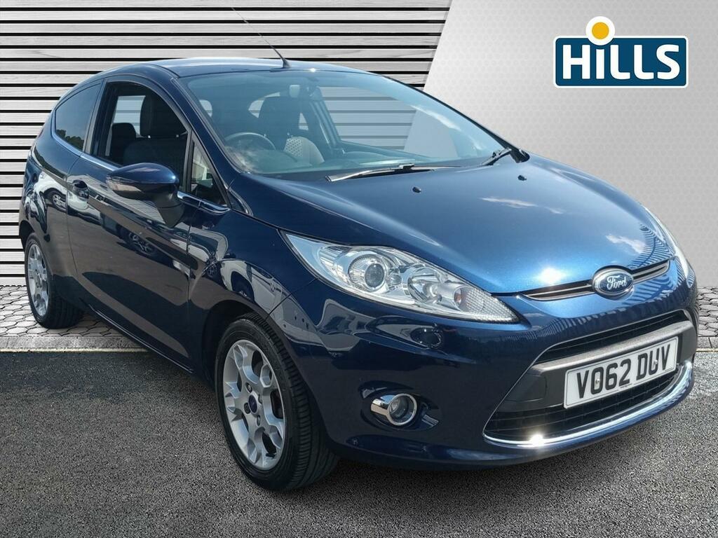 Ford Fiesta Hatchback Black #1
