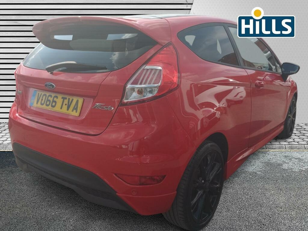Ford Fiesta Orange #8