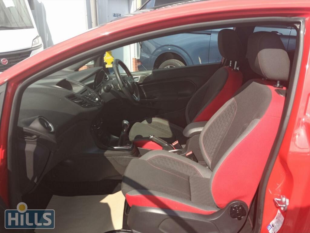 Ford Fiesta Orange #9