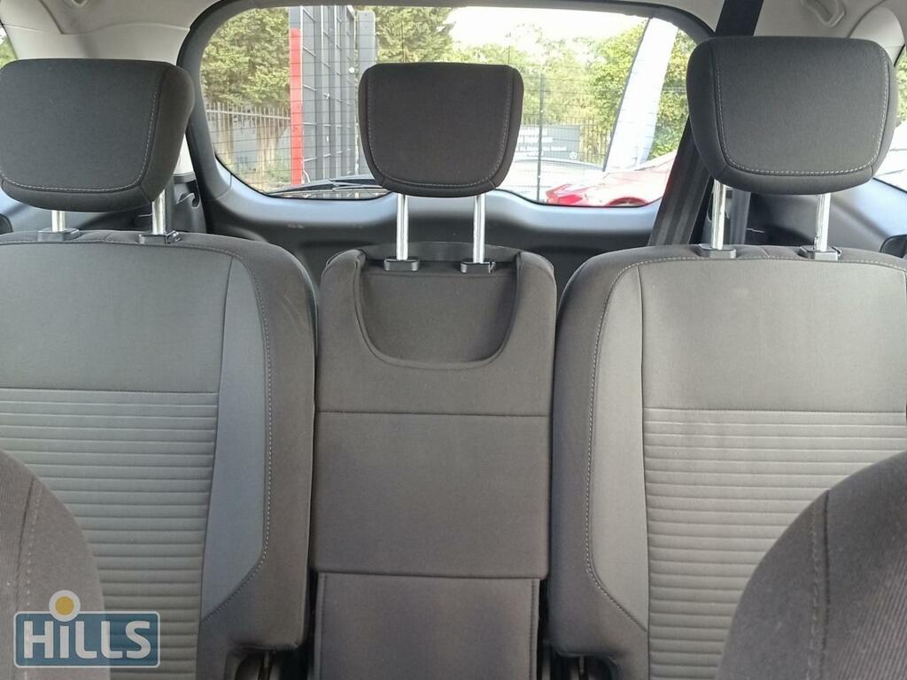 Ford Grand C-Max Blue #34