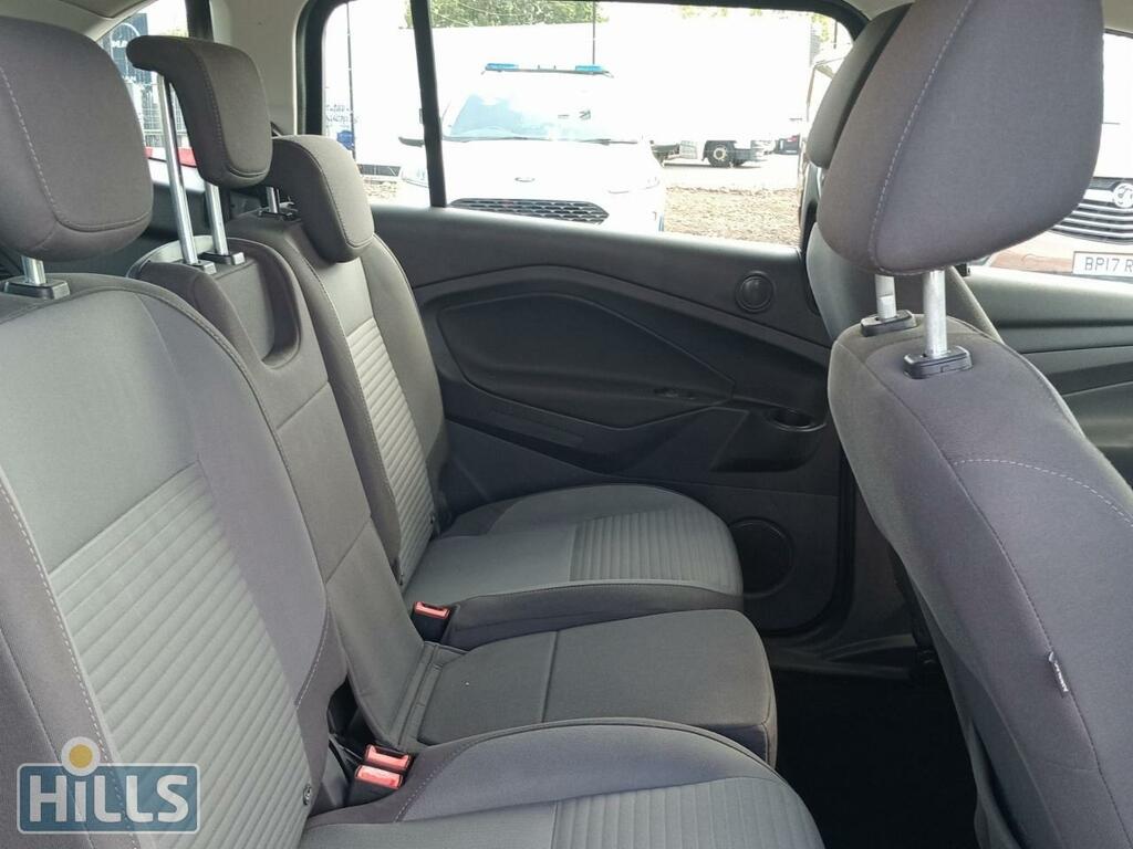 Ford Grand C-Max Blue #31