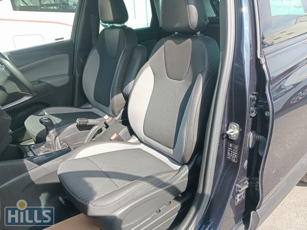 Vauxhall Crossland X Se Black #30