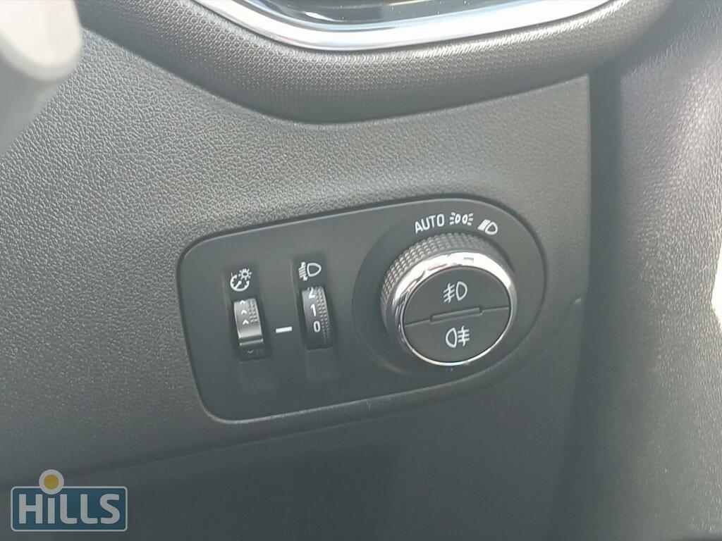 Vauxhall Crossland X Se Black #33