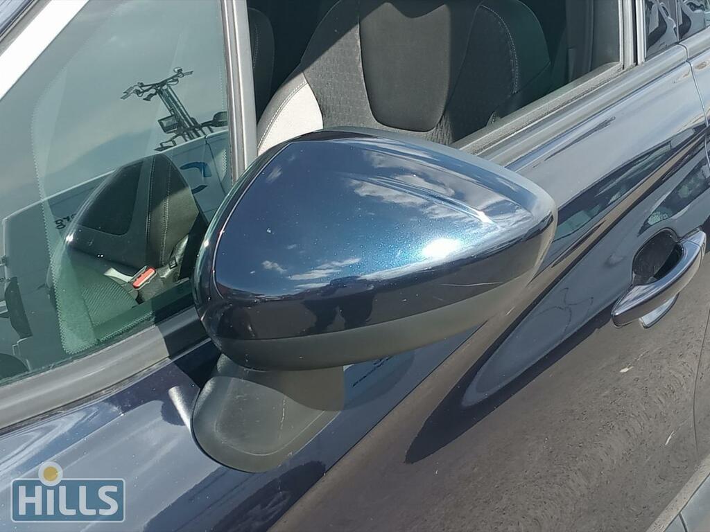 Vauxhall Crossland X Se Black #35