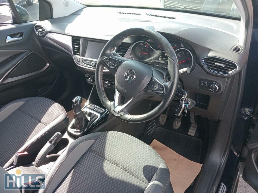 Vauxhall Crossland X Se Black #17