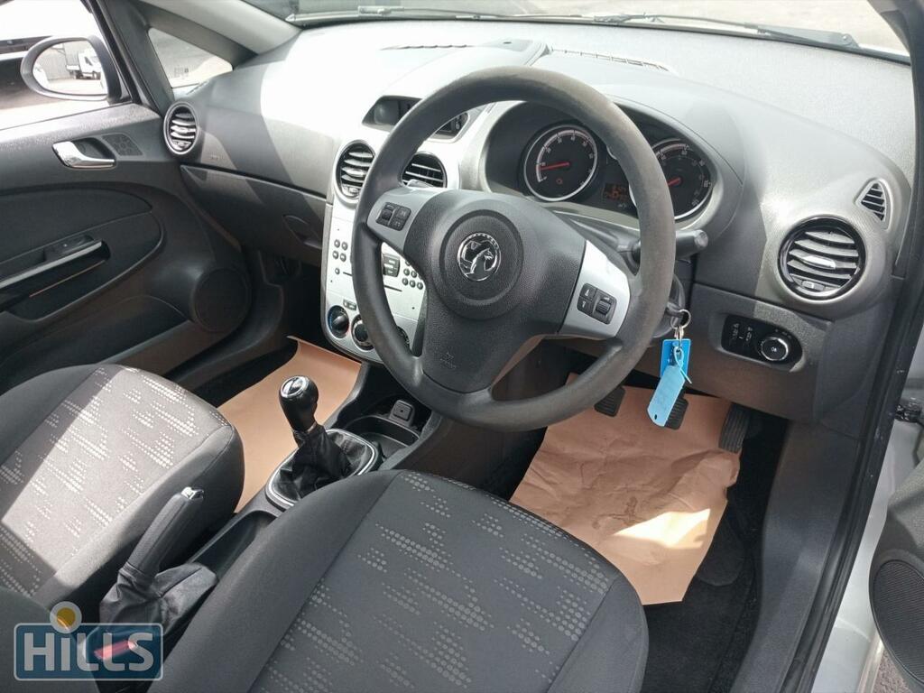 Vauxhall Corsa Hatchback 1.4 16V Sri Euro 5 201464 Red #17