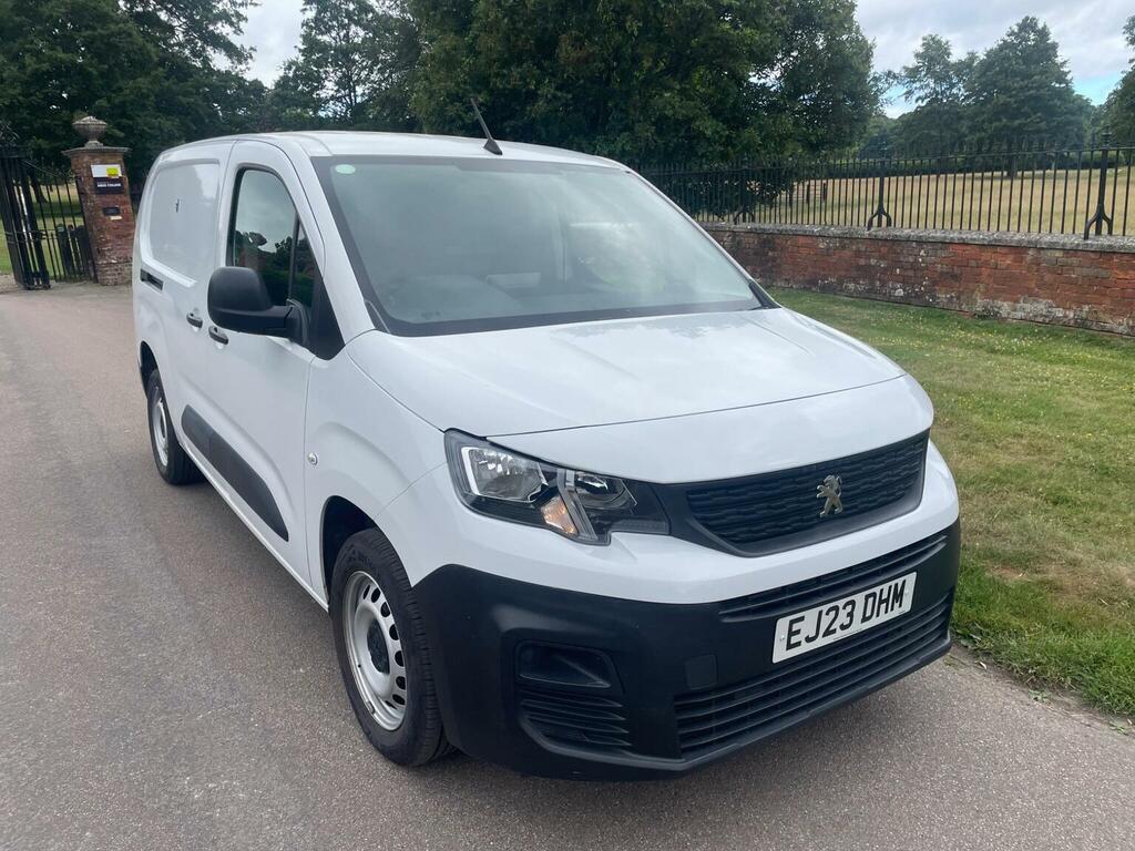 Peugeot Partner 1.5 Bluehdi 950 Professional Premium Long Panel White