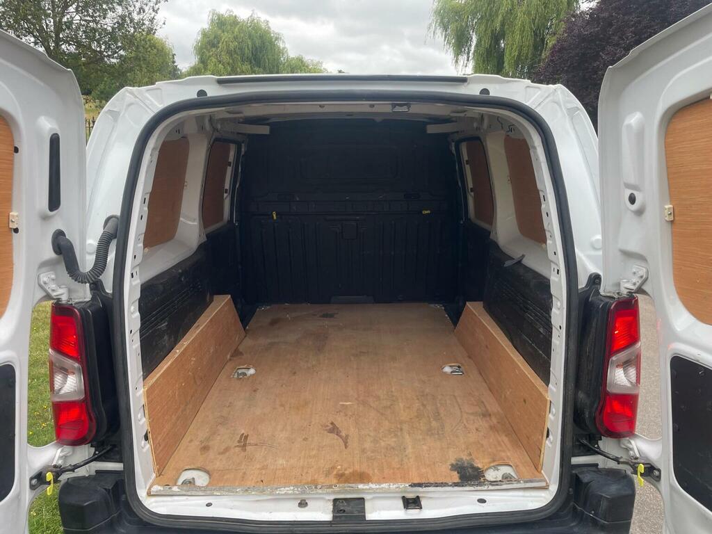 Peugeot Partner 1000 1.5 Bluehdi 100 Professional Premium Van White #7