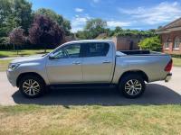 Toyota HILUX Invincible X Dcab Pick Up 2.4 D-4d Black #10